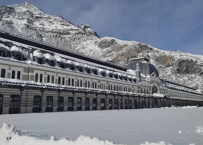 La Moleta Avairent Estacion Canfranc