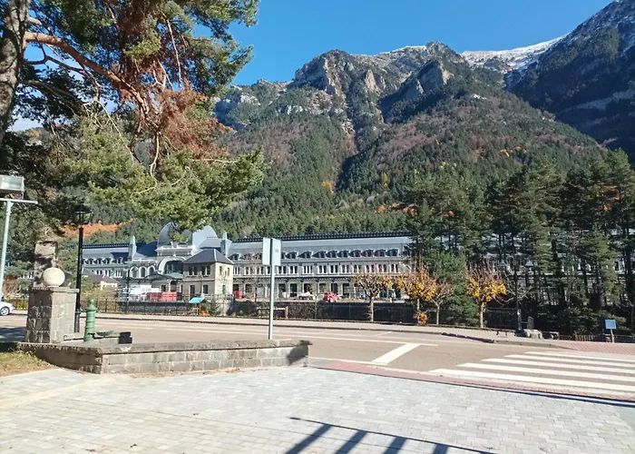 Lägenhet La Moleta Avairent Estacion Canfranc