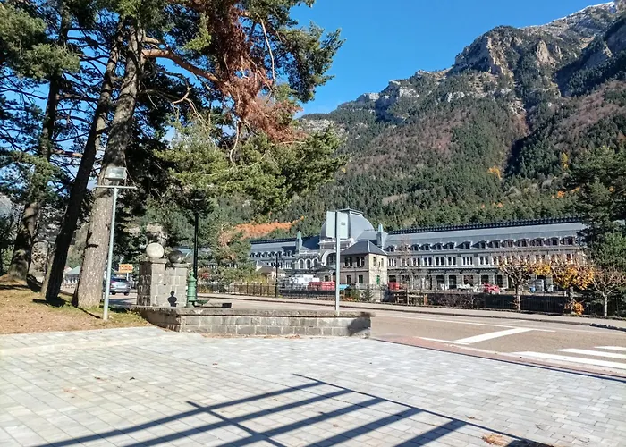 Lägenhet La Moleta Avairent Estacion Canfranc