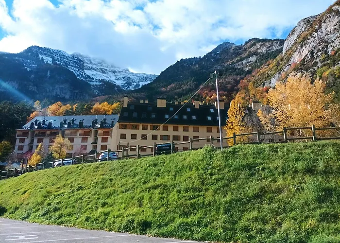 La Moleta Avairent Estacion