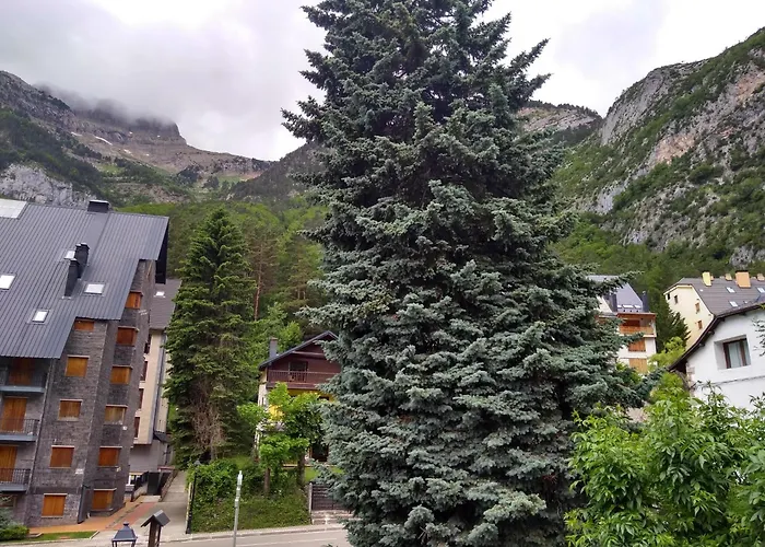 La Moleta Avairent Estacion Canfranc