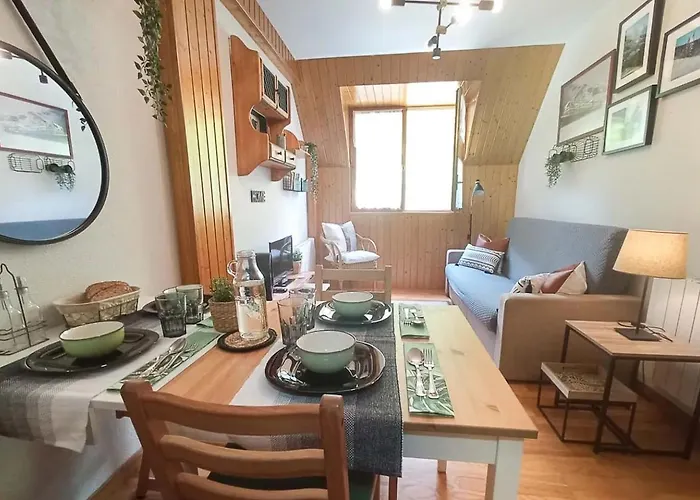 La Moleta Avairent Estacion Lägenhet *