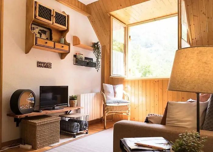 Lägenhet La Moleta Avairent Estacion *