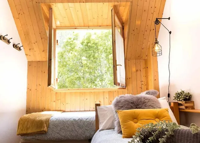 Lägenhet La Moleta Avairent Estacion